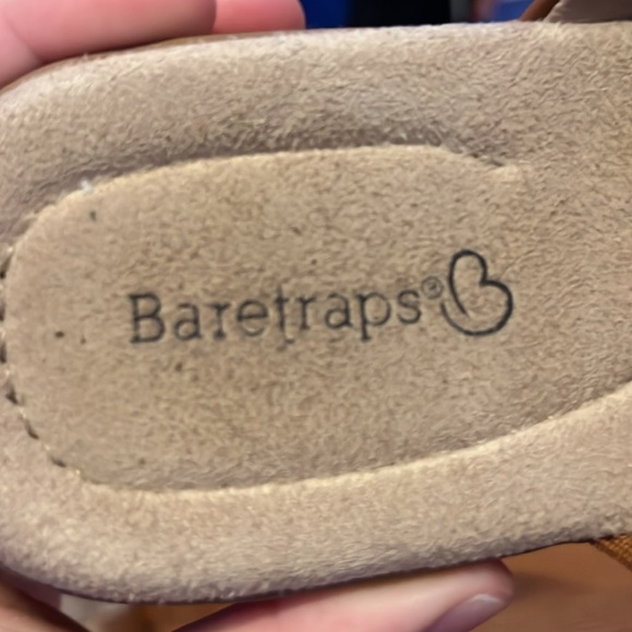 Platform Sandals - Picture 2 of 3